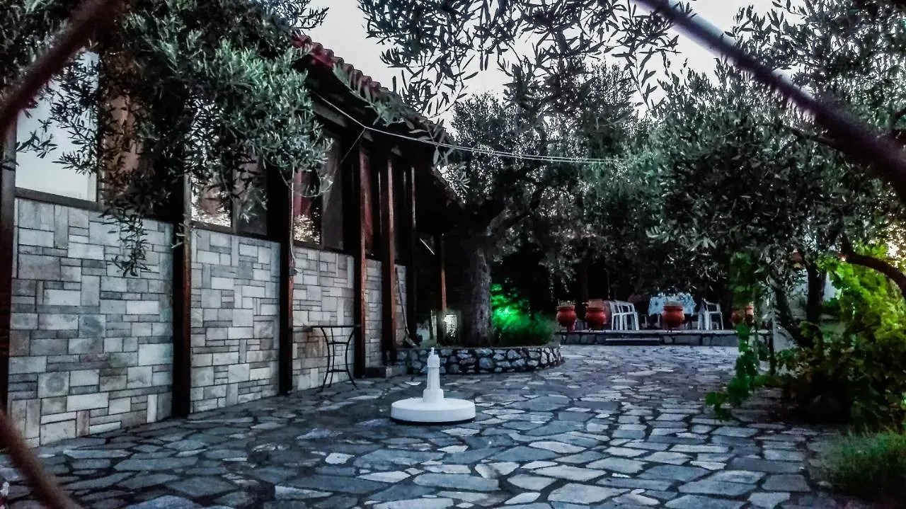 펜션 Green & Blue House In Halkidiki In 보우르보우로우